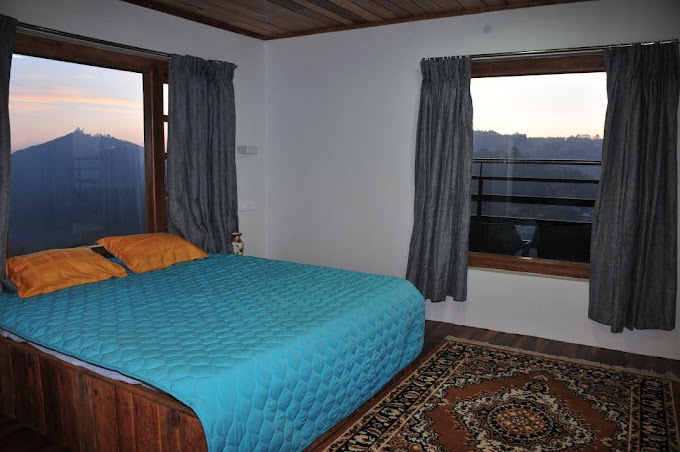 couple room with view